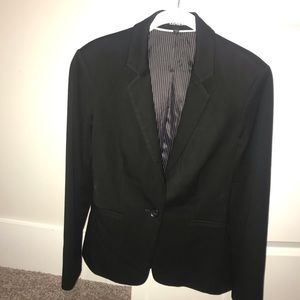 Black long sleeve one notch suit jacket